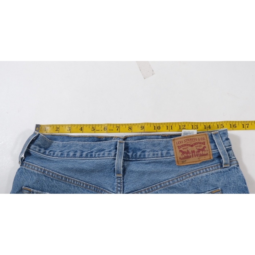 Levi Denim Shorts Womens 29 Blue 501 Original Cut Off Distressed Frayed Cotton - Picture 4 of 9
